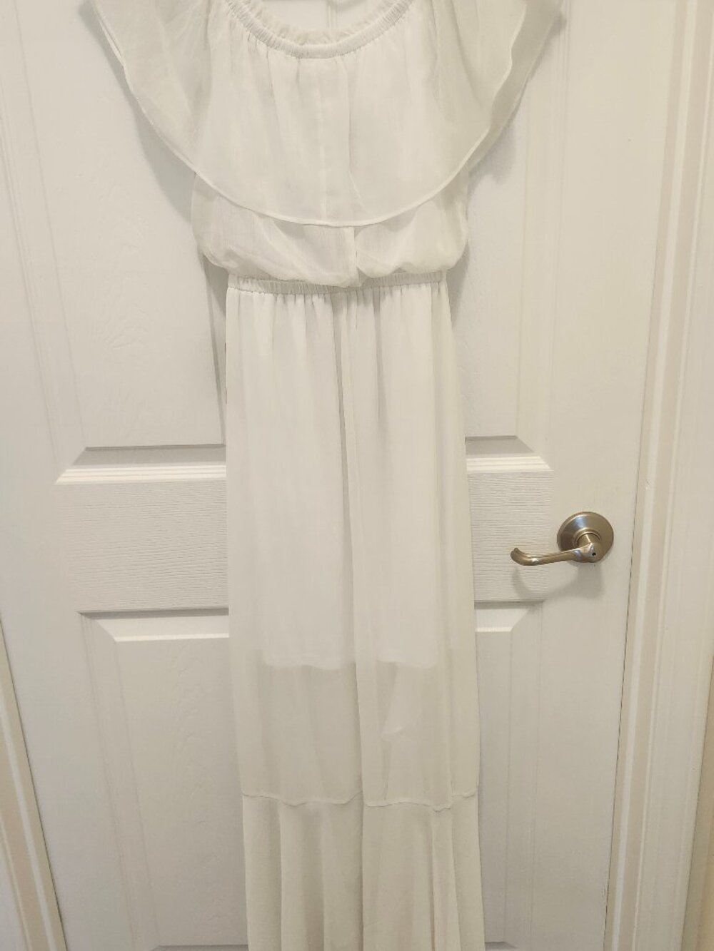 Express Flowy Ruffled Maxi Dress NWT - Picture 4 of 7